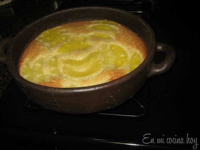Tarta de piña y almendras