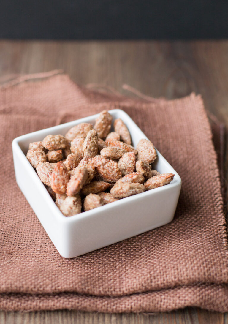 Almendras confitadas o garrapiñadas