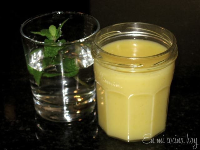 Crema de limón fácil