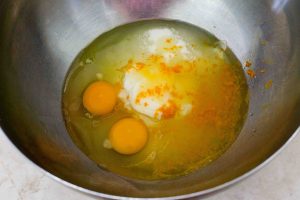 huevos para batido de queque