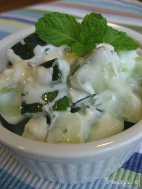 Ensalada de pepinos con yogur