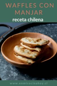 Waffles con manjar chilenos