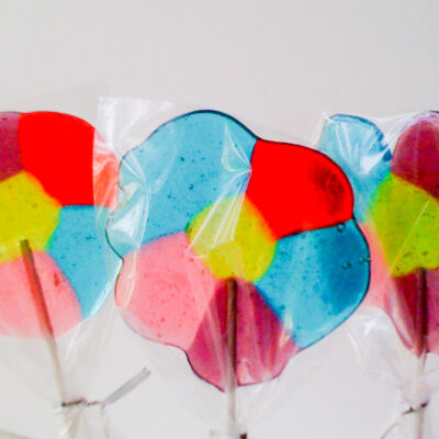 Lollipops de flores con dulces
