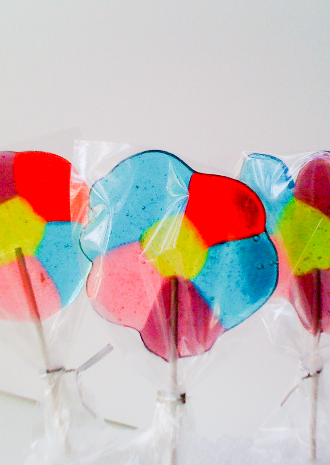 Lollipops de flores con dulces