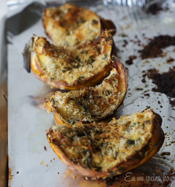 Zapallo con costra de limón y parmesano