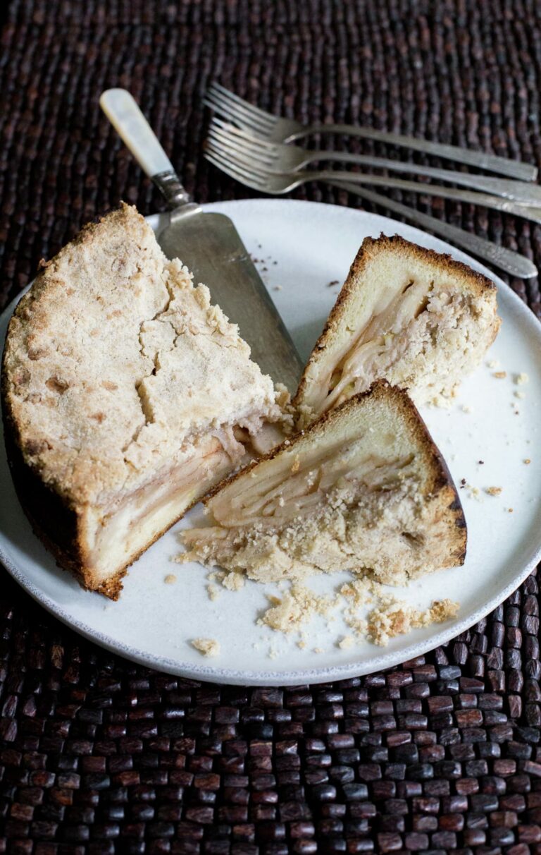 Kuchen de manzana con migas