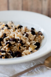 Arroz con porotos negros