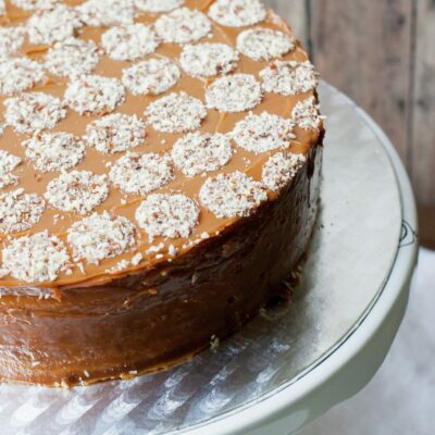 Torta panqueque manjar nuez