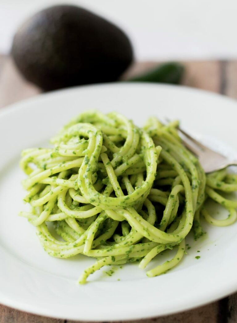 Tallarines con palta