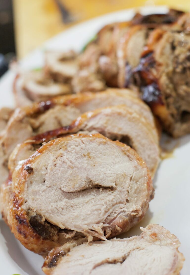 Pechuga de pavo rellena con ciruelas