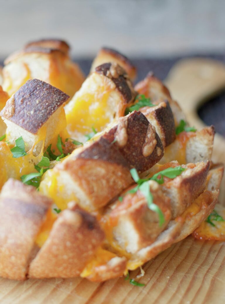 Pan con queso caliente