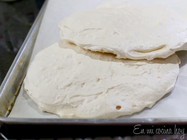 Básicos de la pastelería chilena: Discos de merengue