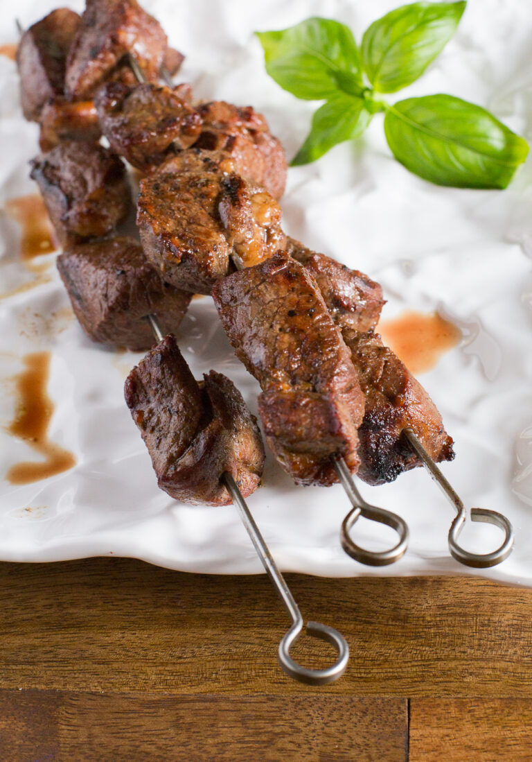 Anticuchos de corazón, receta peruana