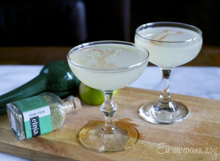 Pisco sour de rica-rica