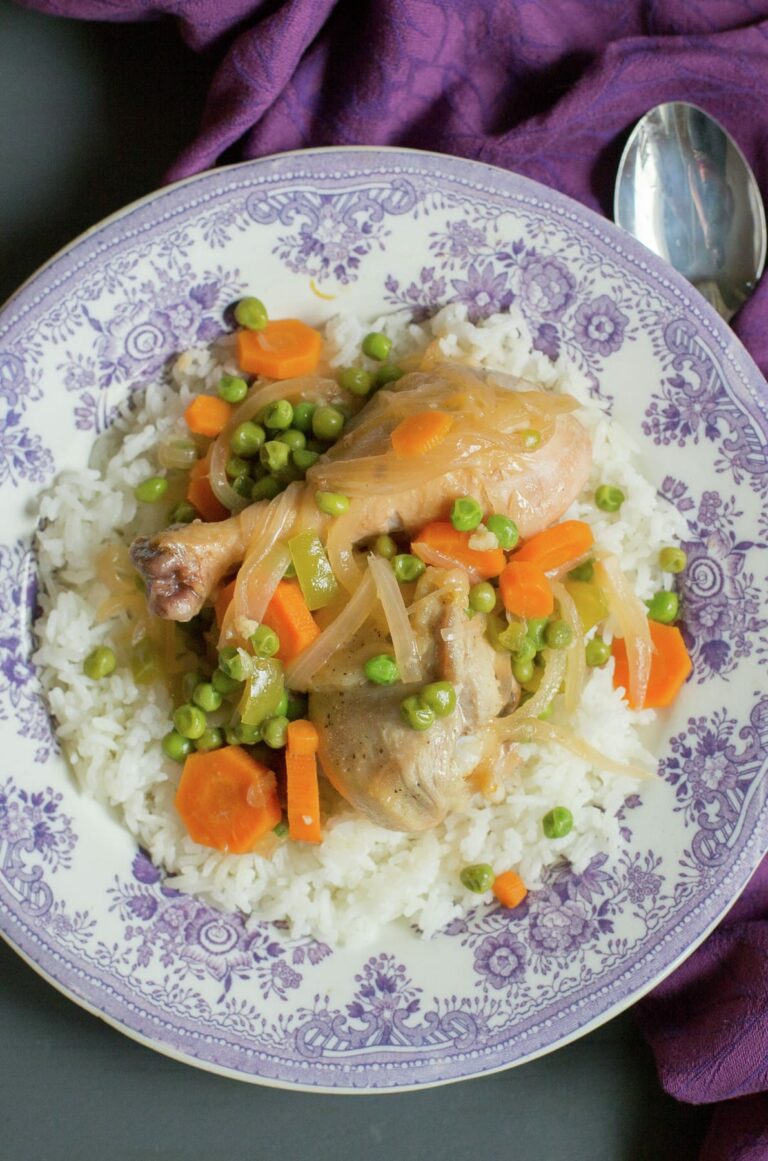 Pollo arvejado, receta chilena