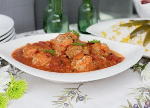 Albóndigas de pescado en salsa de tomates y chipotle