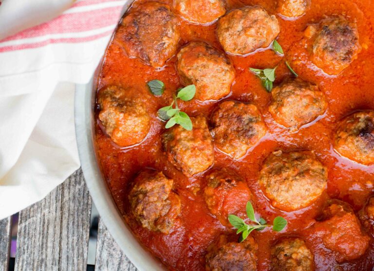 Albóndigas de carne molida, receta chilena