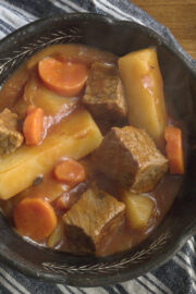 Estofado de carne chileno.