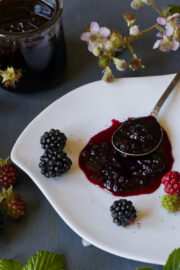 Mermelada de mora chilena.